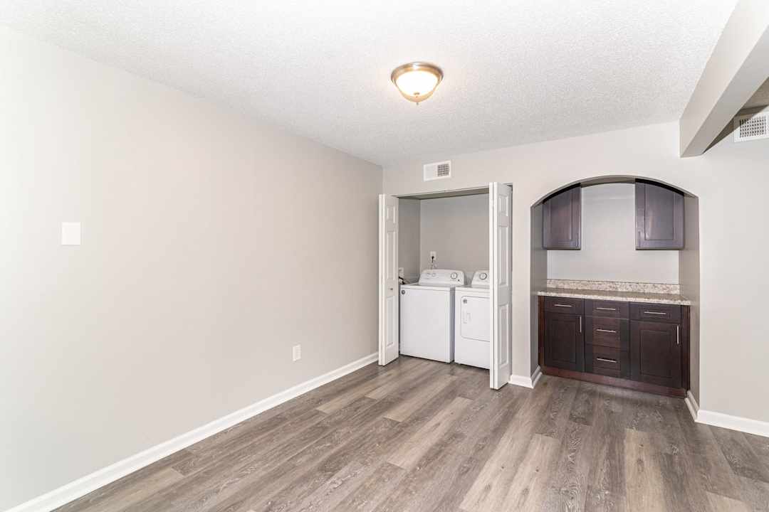 warren harbor apartments indianapolis in 46229