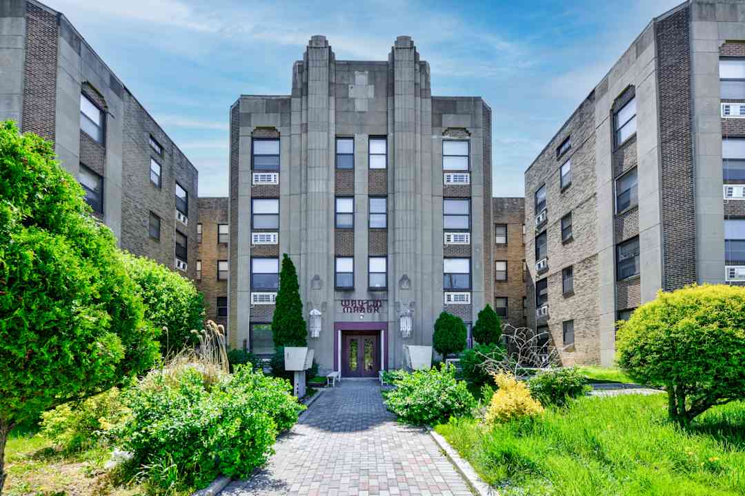 The Waylin Manor Apartments Lansdowne, PA 19050