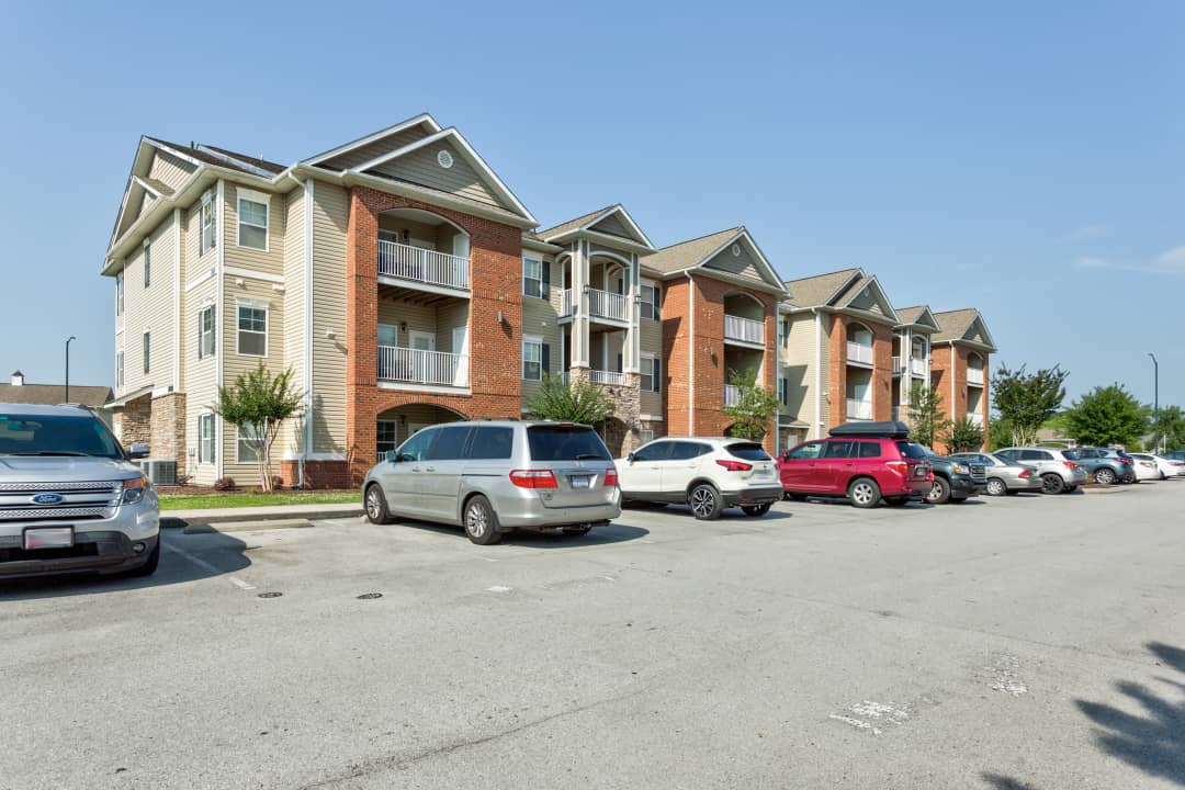 Apartments Near Carolina Place Mall