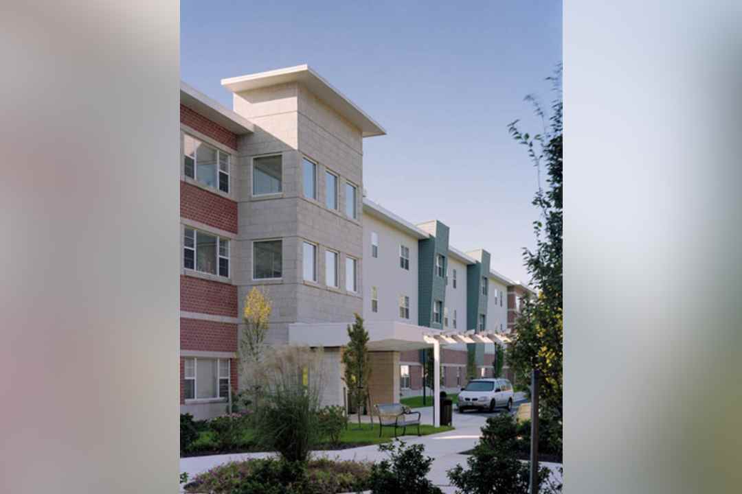 oaks at liberty 62 apartments gwynn oak md 21207