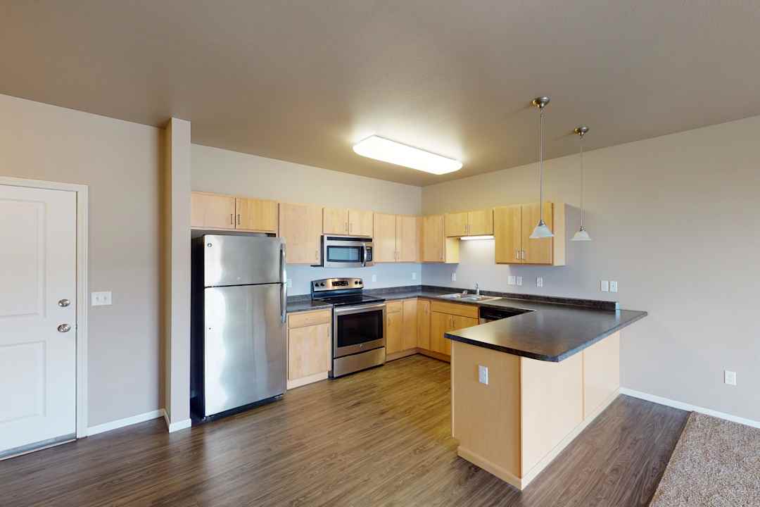 Summit Ridge Apartments Moorhead, MN 56560