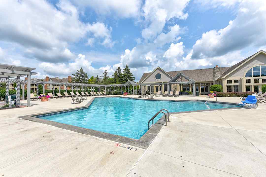 Asherton Of Dublin 5400 Asherton Blvd Dublin Oh Apartments For Rent Rent Com