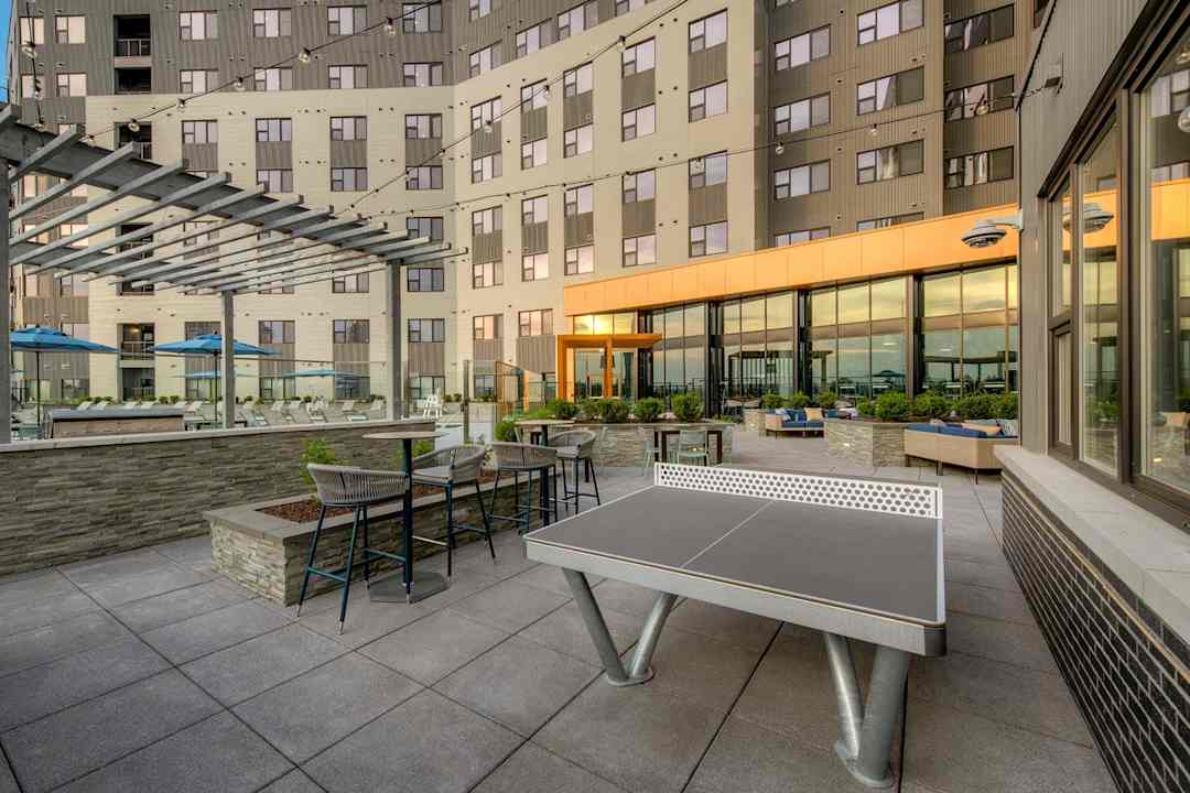 Avalon Towson 2 E Joppa Rd Towson Md Apartments For Rent Rent Com