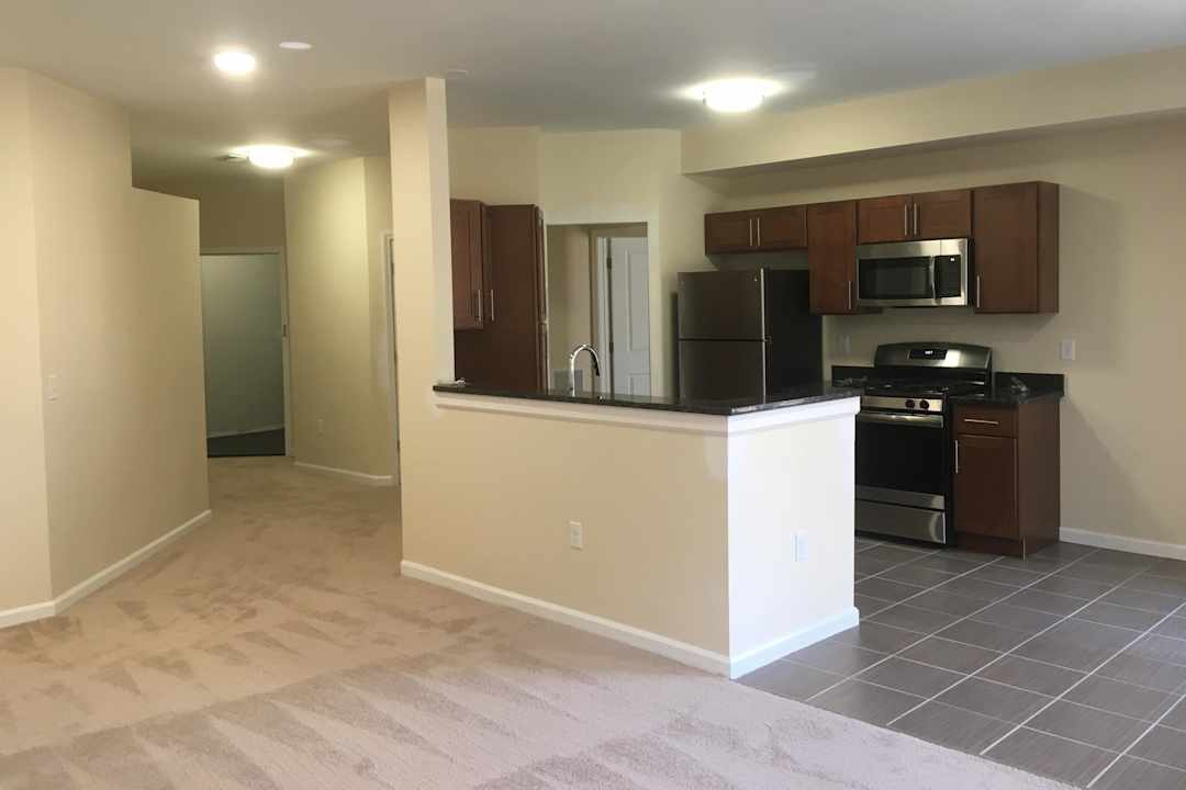 windsor commons apartments