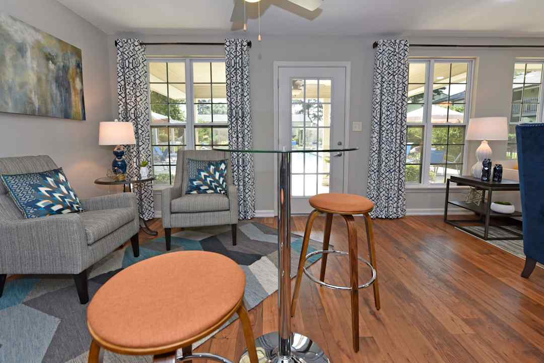 Arbor Walk 2300 Lincoln Rd Hattiesburg Ms Apartments For Rent Rent Com