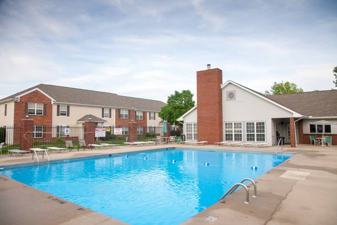 Burberry Place Apartments - Lafayette, IN 47905