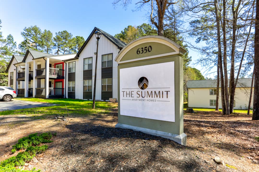 The Summit at Union City - 6350 Oakley Rd | Union City, GA Apartments for  Rent | Rent.