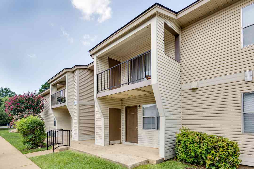 2Bed - 1Bath