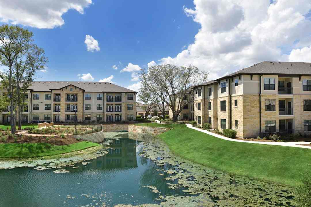 Olympus Falcon Landing Apartments - Katy Tx 77494