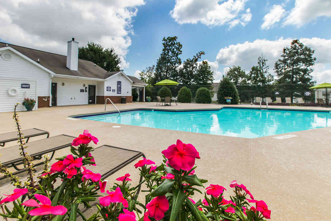 Laurens Way 100 East Cameo Lane Knightdale, NC Apartments for Rent