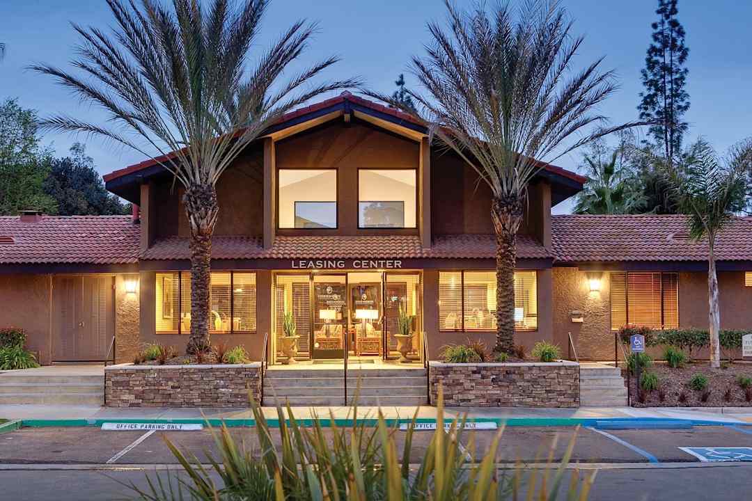 hidden cove apartments escondido ca 92029
