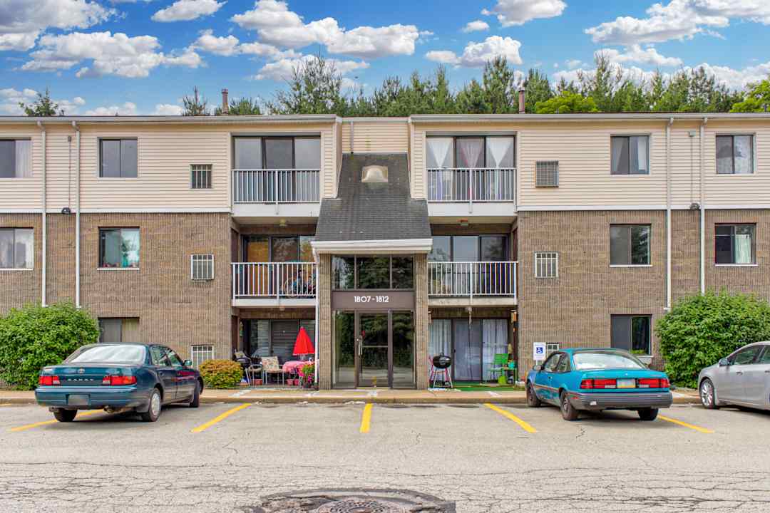 Heritage Park 1311 Delaware Ave White Oak, PA Apartments for Rent