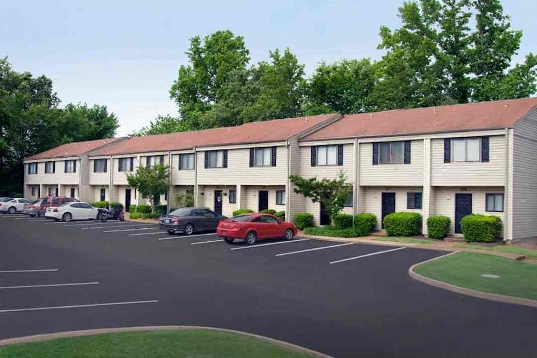 collier village apartments collierville tn 38017