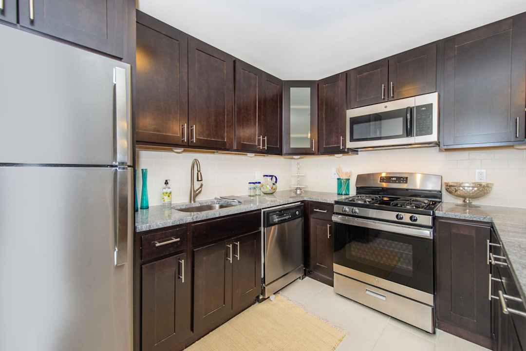 The Crossings at One Apartments Fords, NJ 08863