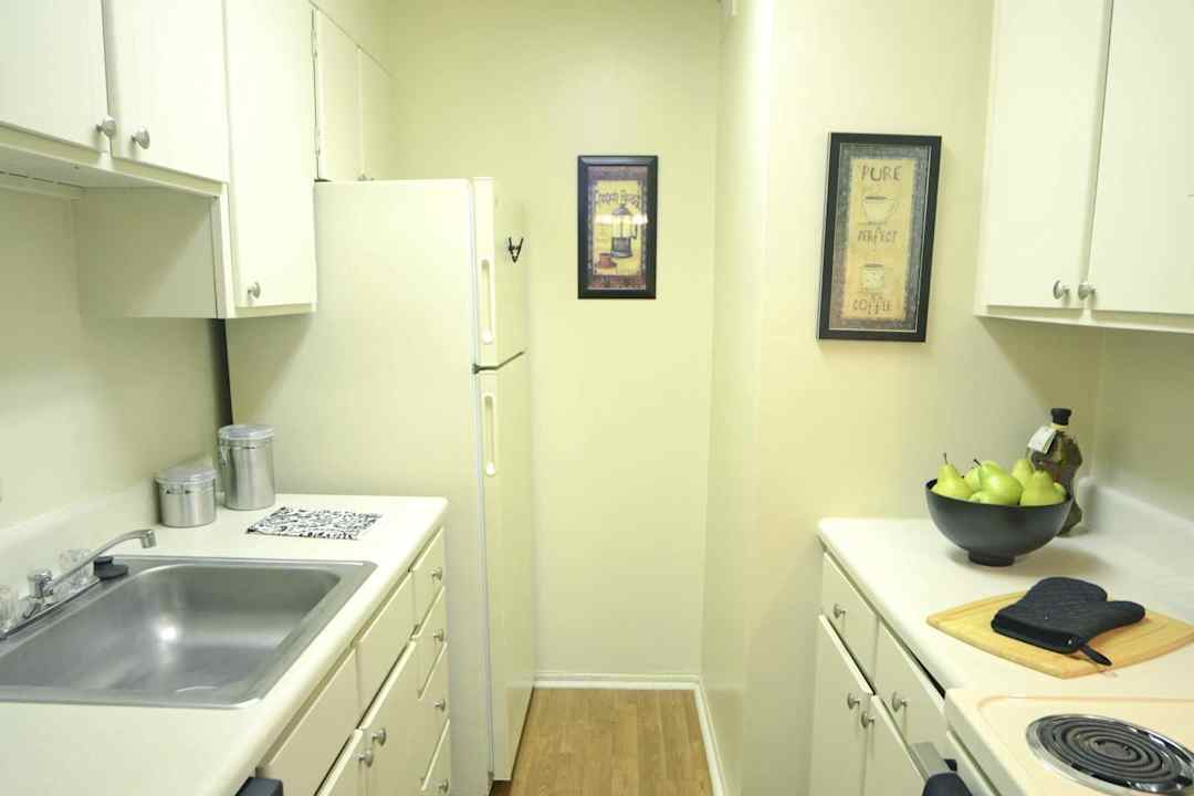 Glendare Park Apartments - Winston-salem Nc 27104