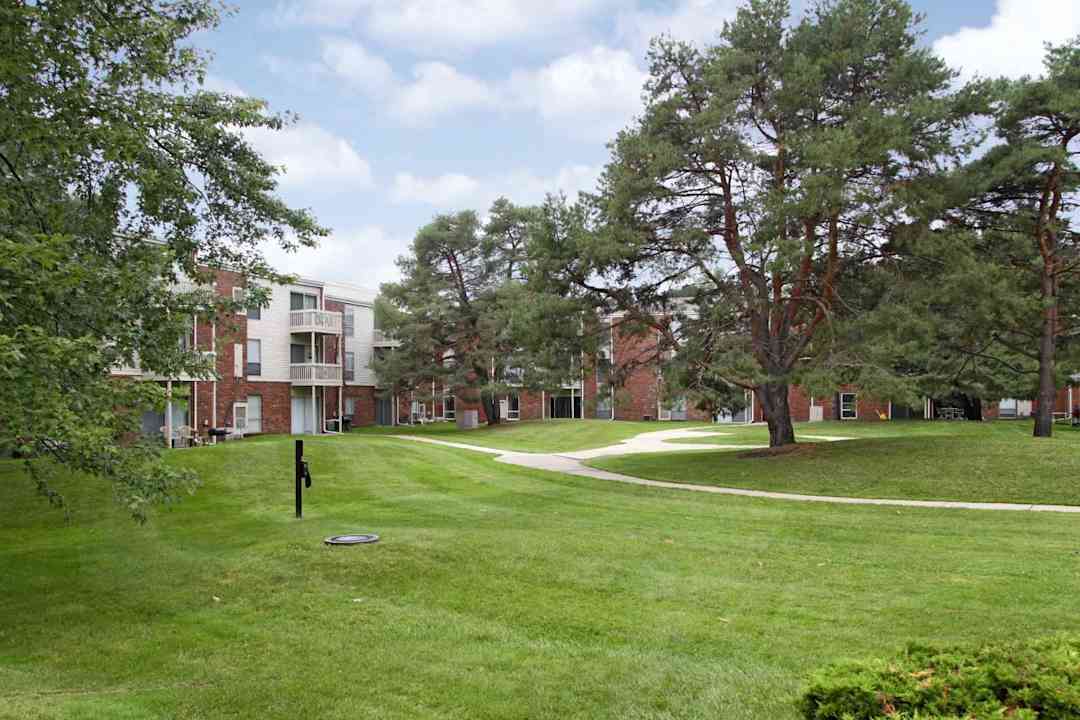 belleville pointe apartments belleville mi 48111