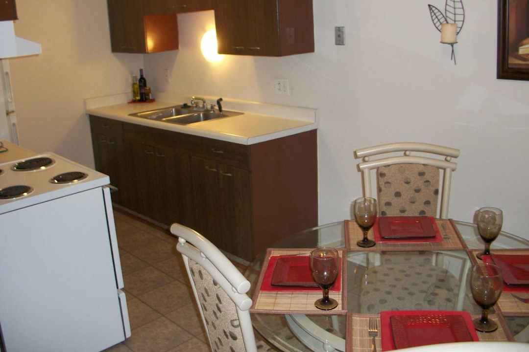 balmoral arms apartments sterling heights mi 48313