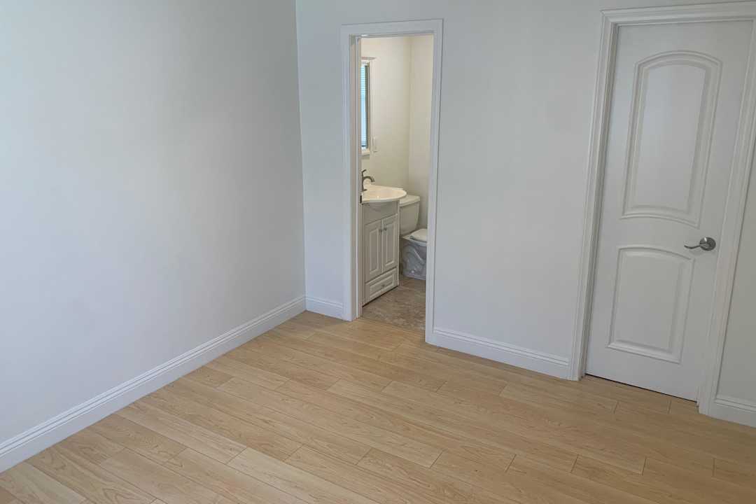 Sunset Park Apartments 2349 Ocean Park Blvd Santa Monica Ca Apartments For Rent Rent Com