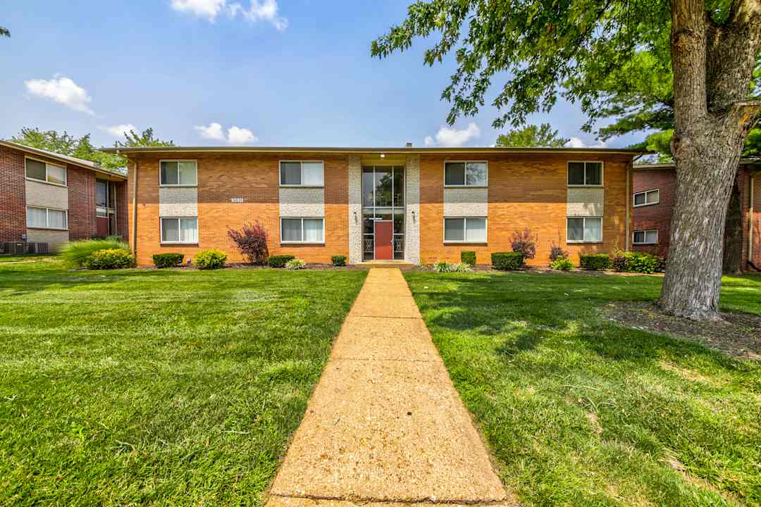 Imperial Gardens - 3630 Imperial Gardens Dr Saint Ann Mo Apartments For Rent Rentcom