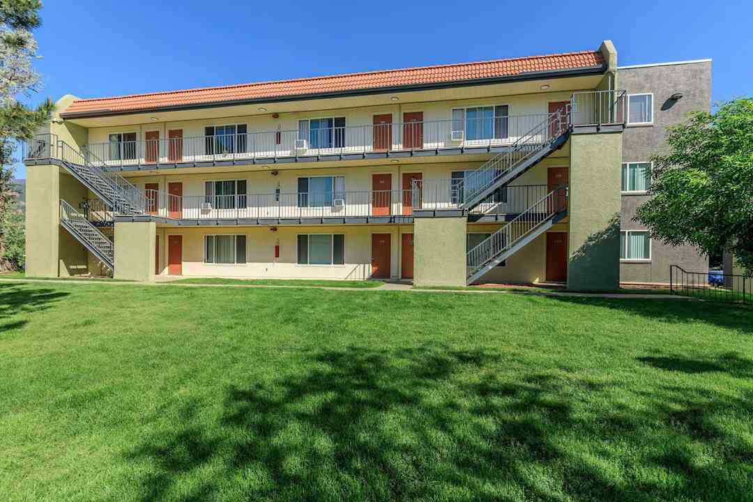 Altamira Apartments Colorado Springs Co 80904