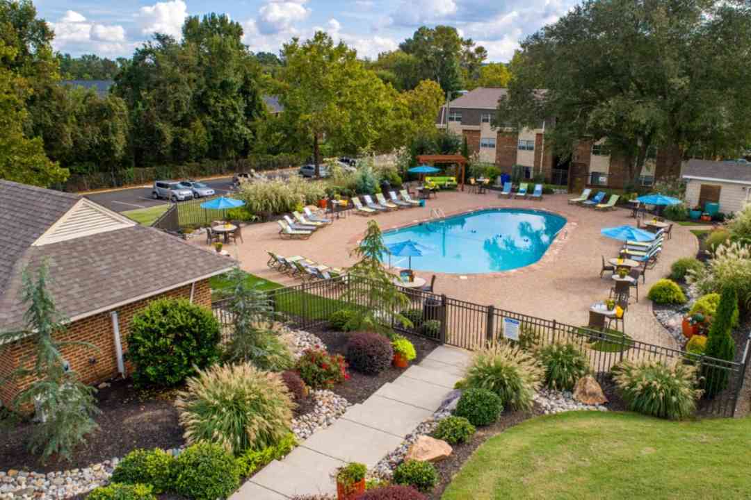 Collins Crossing - 501 Jones Ferry Rd Carrboro Nc Apartments For Rent Rentcom