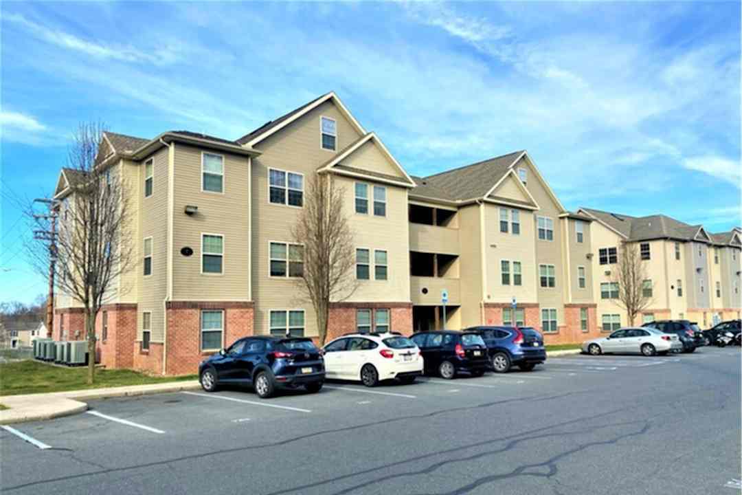 Maverick-student Housing Apartments - Shippensburg Pa 17257