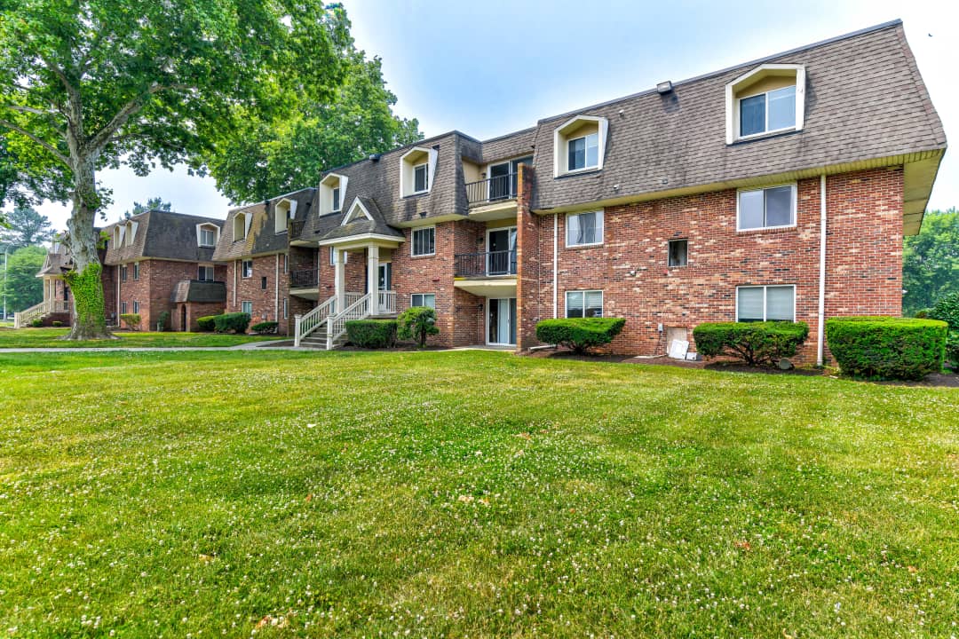 Dover Country Club Apartments - Dover, De 19904