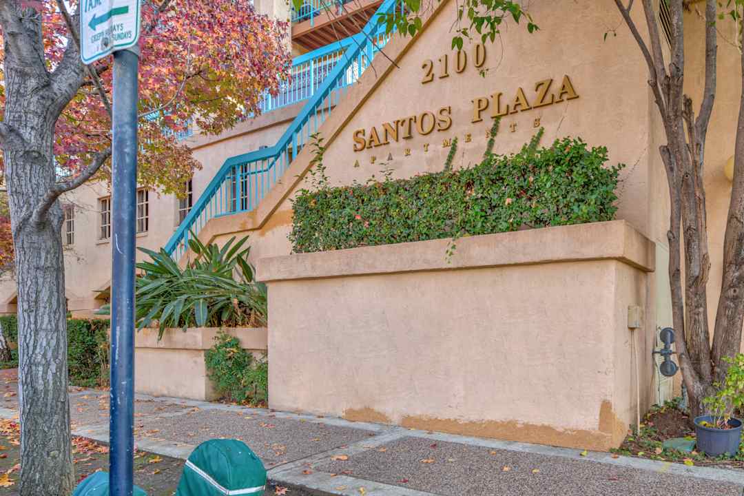 Unit 305, 1 Bed 1 Ba 647 sq ft