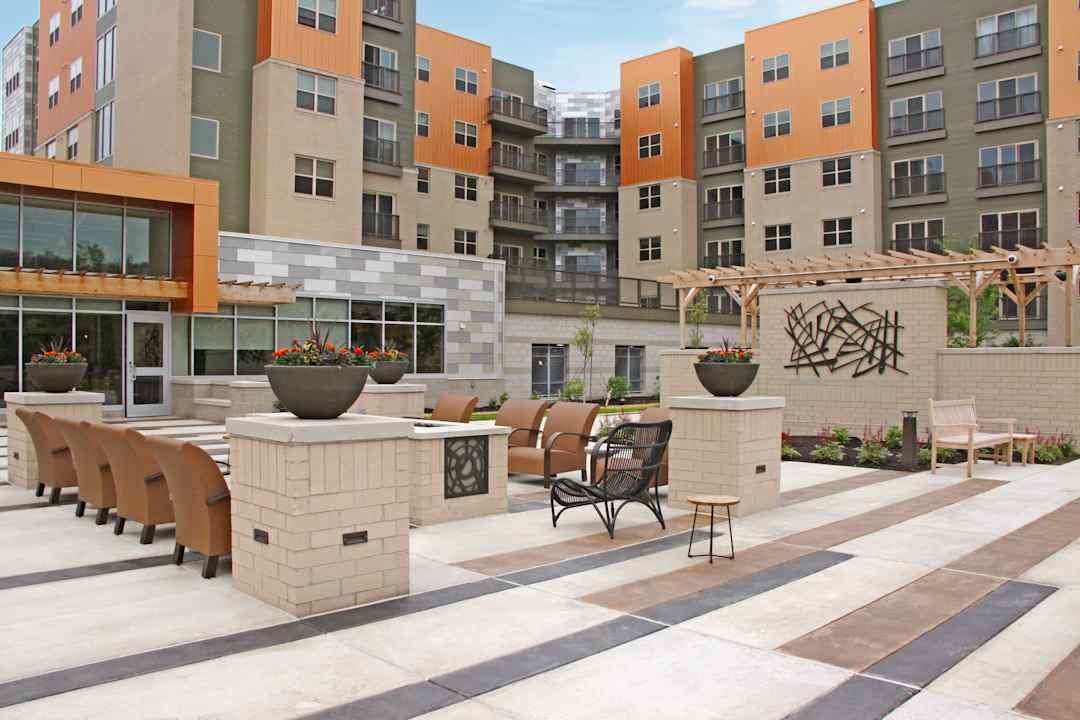 The Yards At 3 Crossings - 2634 Railroad St Pittsburgh Pa Apartments For Rent Rentcom