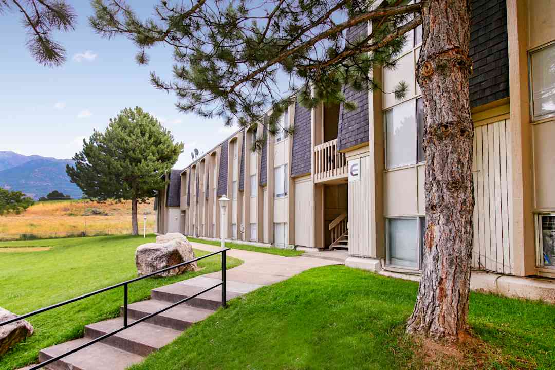 Lake Park Apartments Apartments Washington Terrace, UT 84405