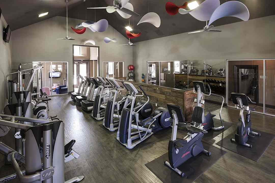 Hyde Park At Montfort Montfort Dr Dallas Tx Apartments For Rent Rent Com
