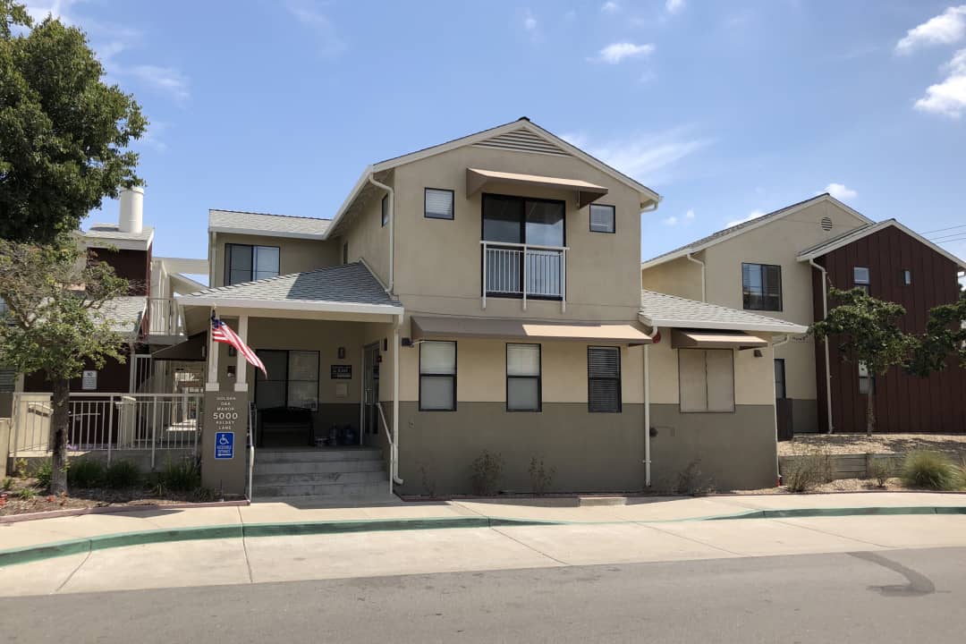Golden Oak Manor Apartments - Oakley, CA 94561