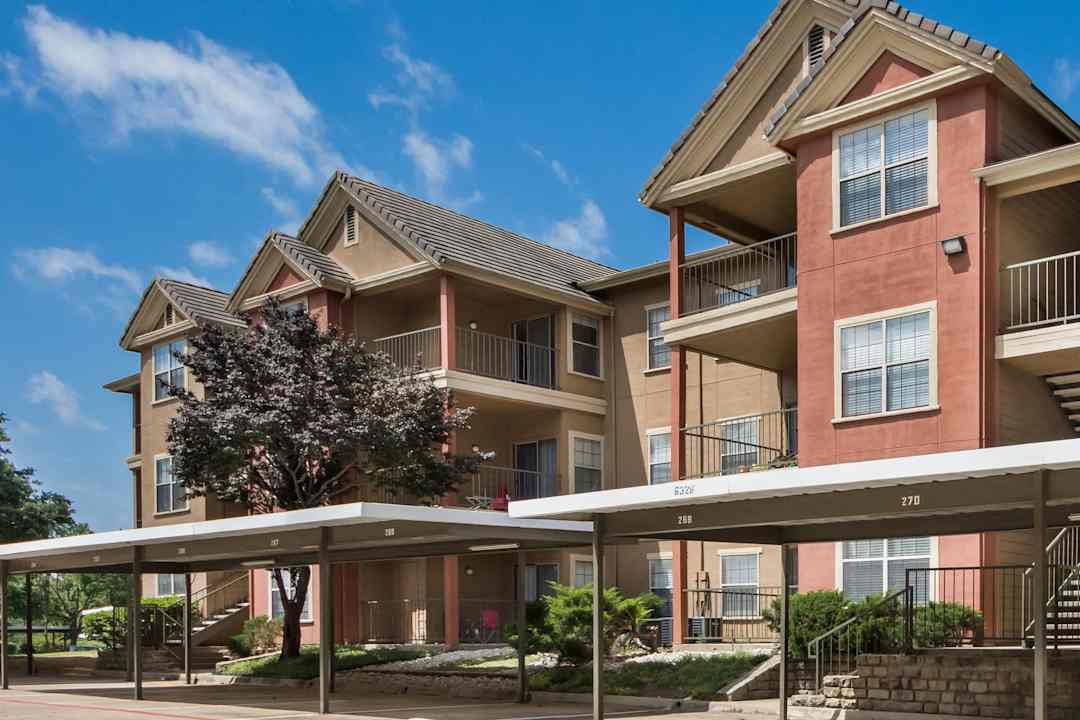 Jefferson Place 6306 N Macarthur Blvd Irving Tx Apartments For Rent Rent Com