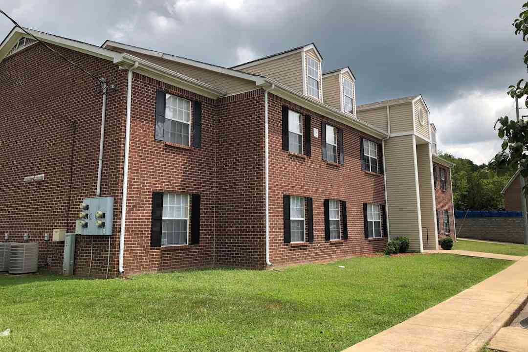 creekside apartments pulaski tn 38478