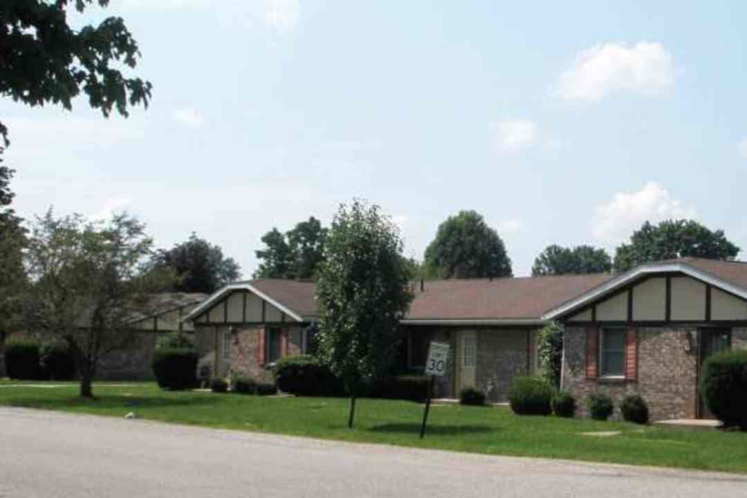 lakewood apartments terre haute in 47802