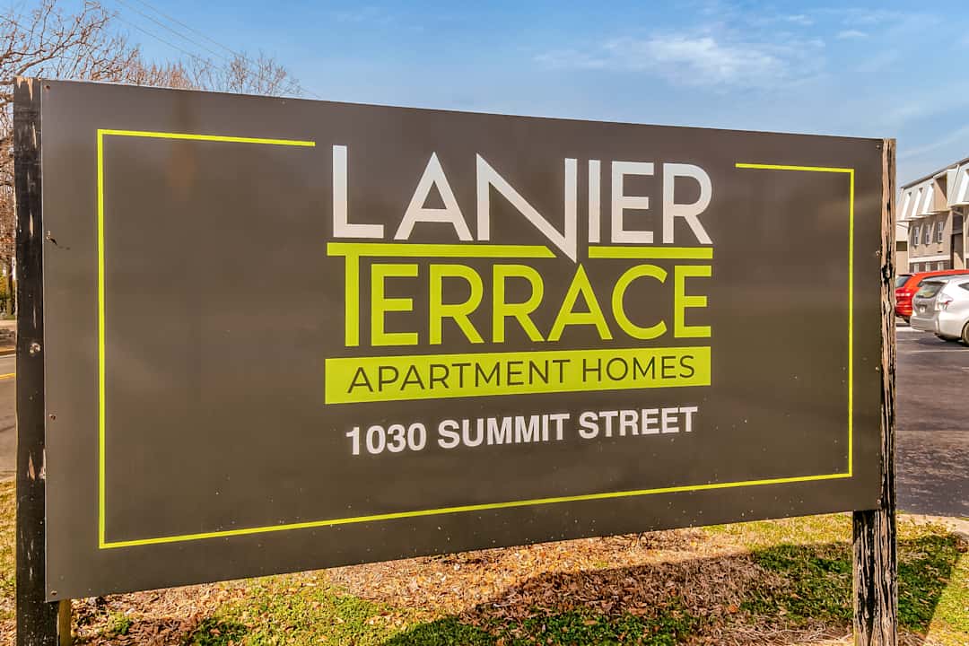 Lanier Terrace Apartments 1030 Summit St Se Gainesville Ga Apartments For Rent Rent Com