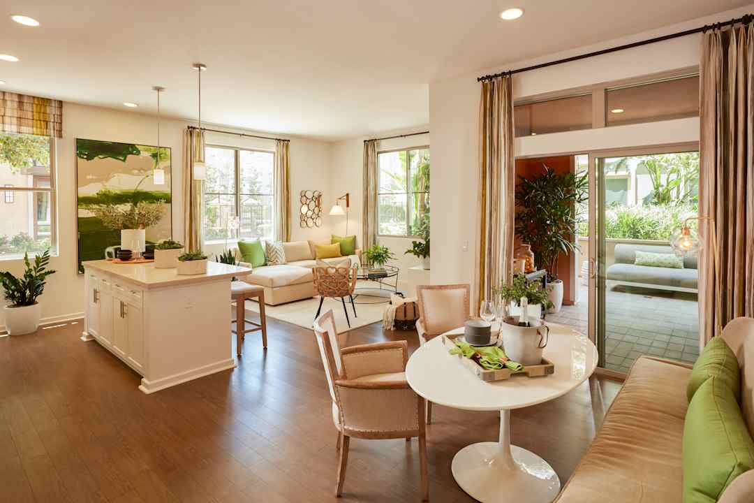Centerpointe At Irvine Spectrum Apartments - Irvine Ca 92618