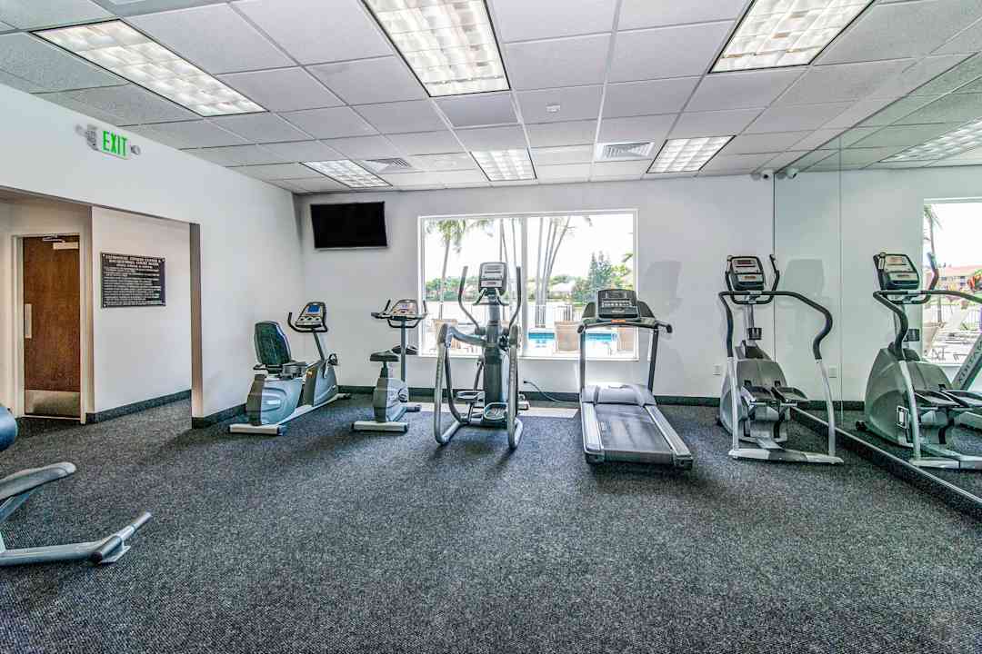 la fitness hollywood fl