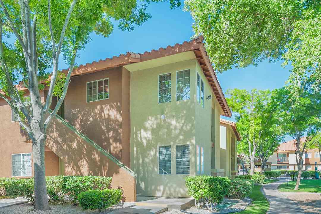 Diamondhead 1799 N Decatur Blvd Las Vegas Nv Apartments For Rent Rent Com