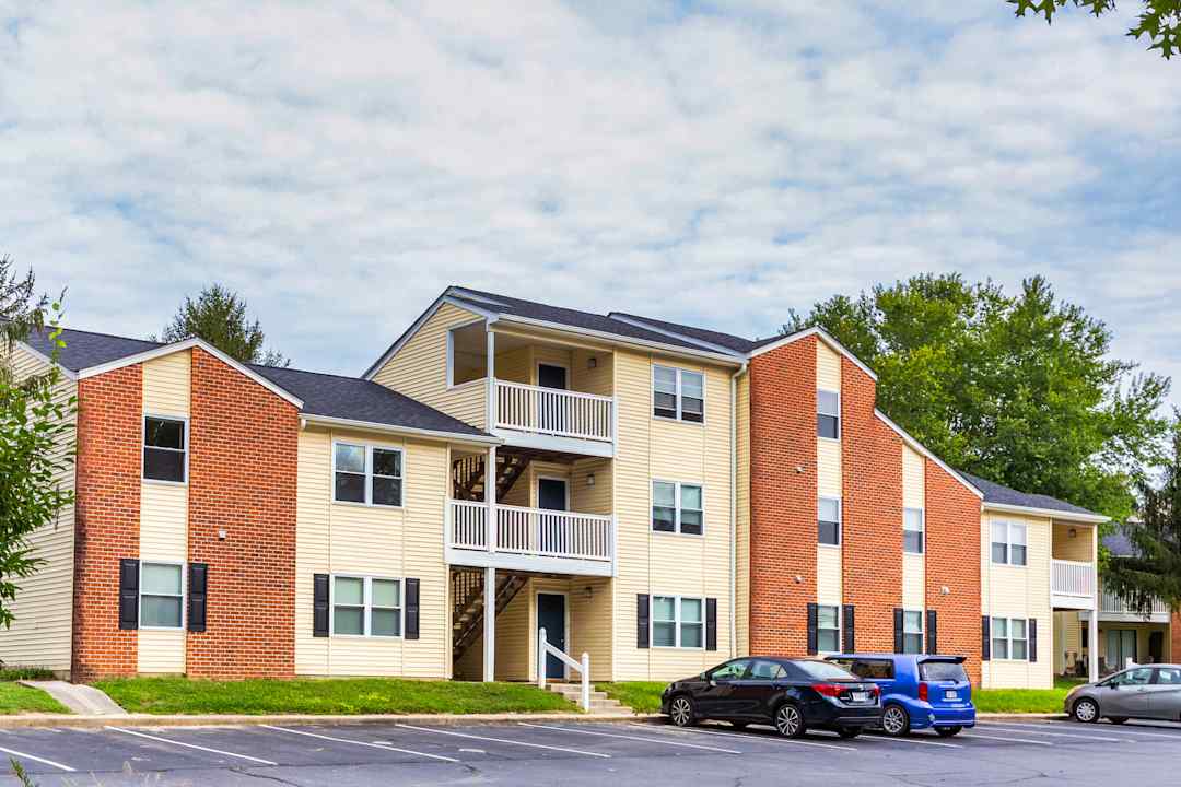 Regency At Longhill 5302 Lane Place Dr Williamsburg Va Apartments For Rent Rent Com