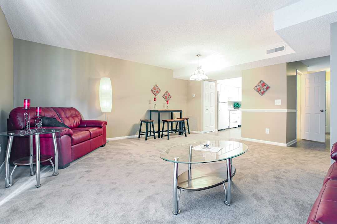 The Brittany Apartments 706 Huffman Mill Rd Burlington Nc Apartments For Rent Rent Com