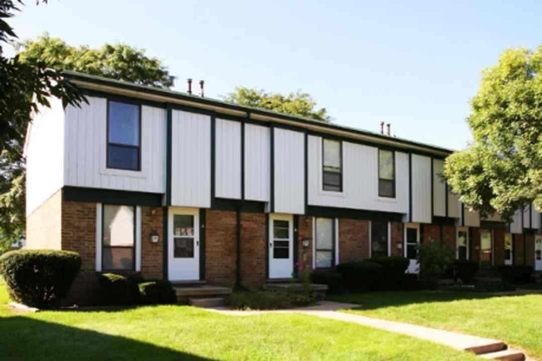 Oak Tree Village Apartments Mount Pleasant Mi 48858