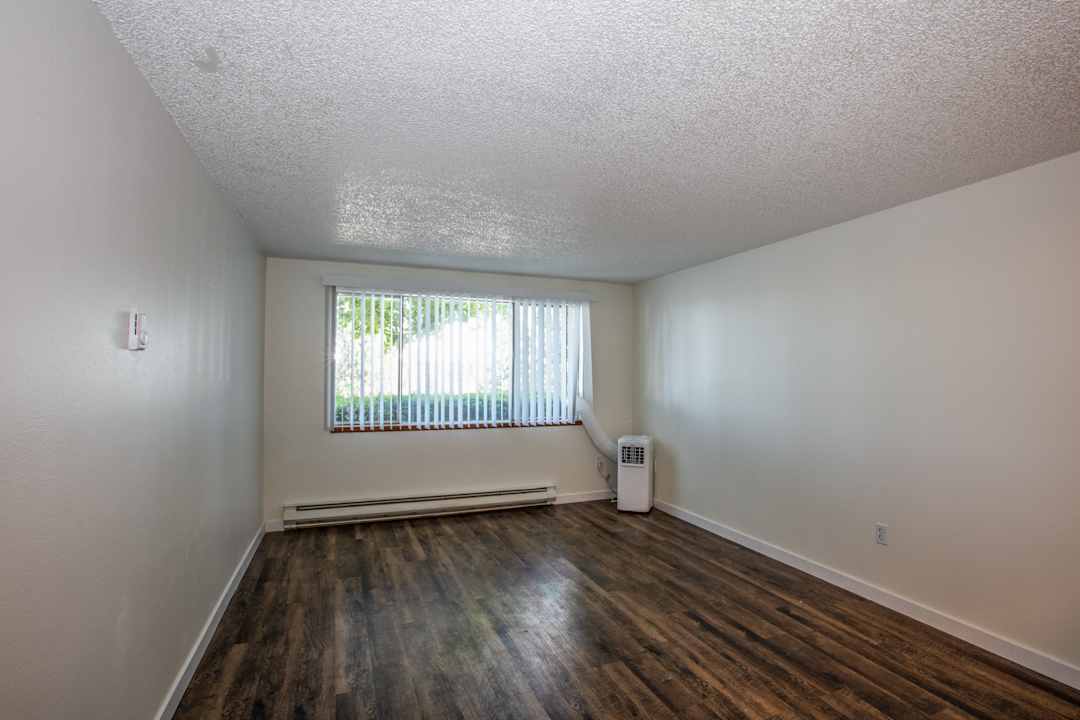 broadmoor apartments spokane wa 99201