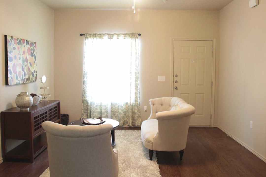 Elm Creek Apartments - Lubbock Tx 79407