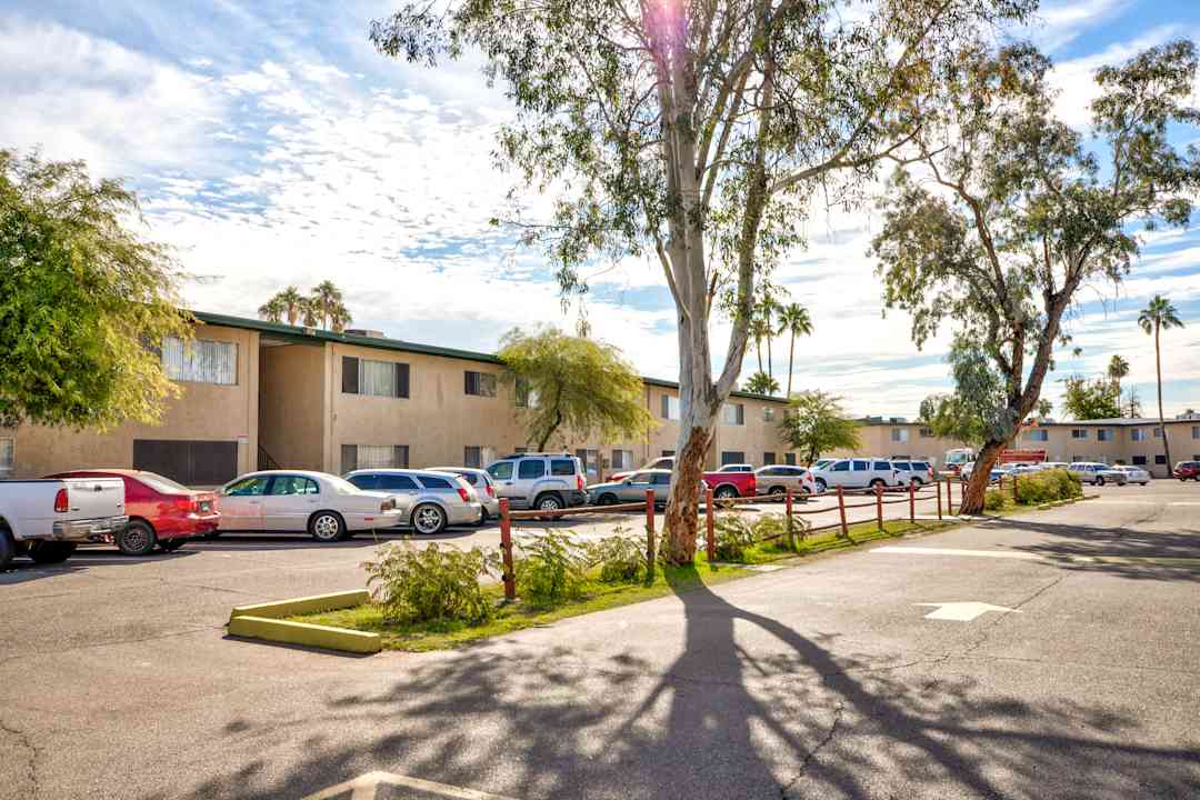 Mesa Summit 505 S Roosevelt Rd Mesa Az Apartments For Rent Rent Com