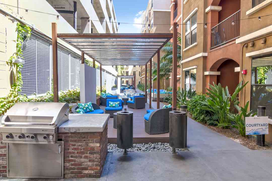 fifty twenty five apartments san diego ca 92115