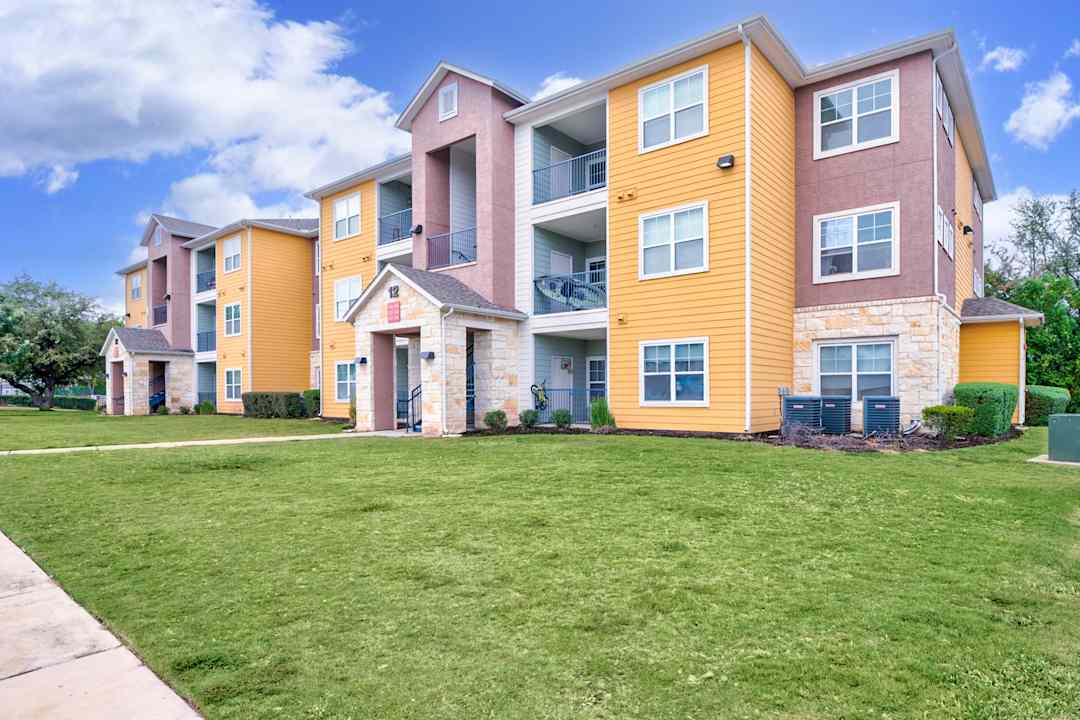 William Cannon Apartment Homes Apartments Austin, TX 78744