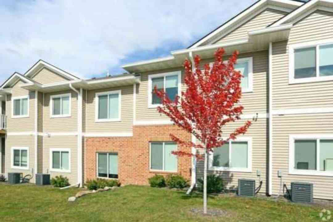 Adam Ridge 10535 Norfolk Dr 13 Johnston Ia Condos For Rent Rent Com