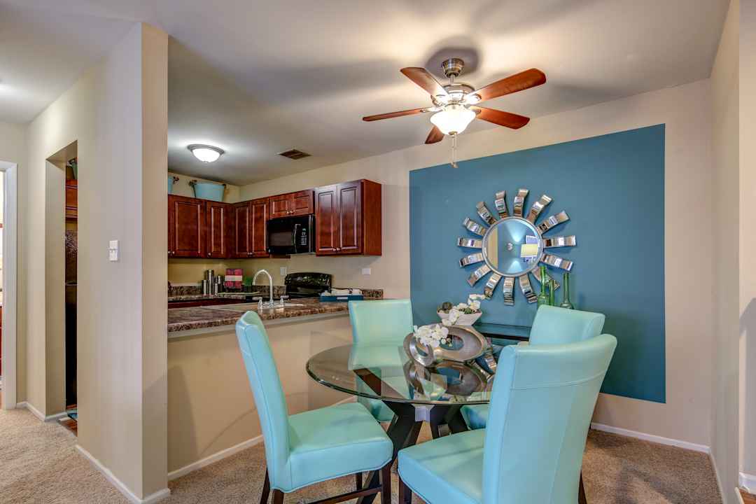 Forest Cove Apartments - Mount Prospect Il 60056