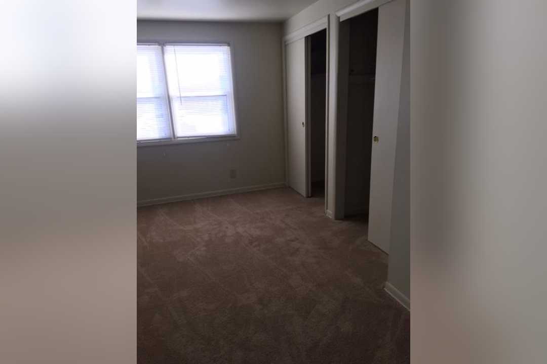 Alexandria Colony 440 Alexandria Colony South Columbus Oh Apartments For Rent Rent Com